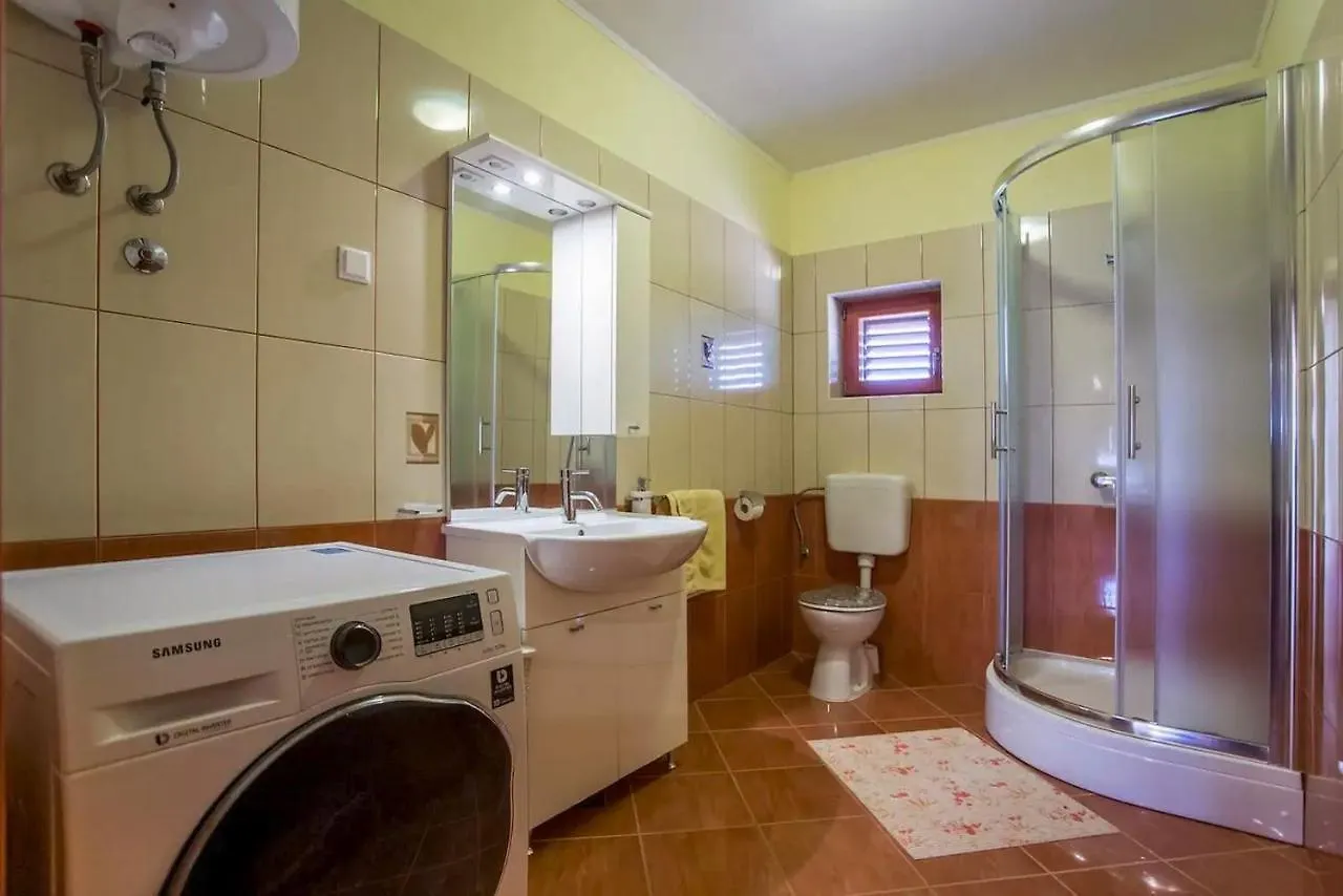 Apartment Petar In Begi Vrsar Hırvatistan